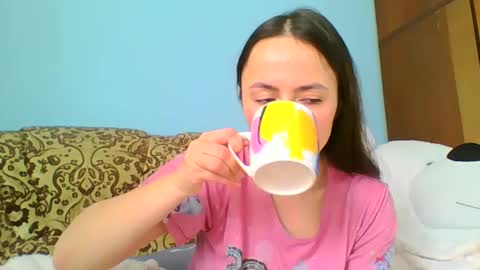 Snapshot of emily_morning_dew chatting on January 2025 09:30:02 AM emily_morning_dew online show from January 2025 09:30:02 AM