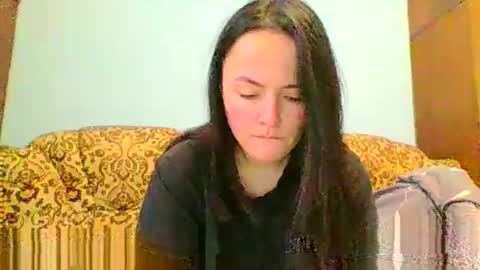 Snapshot of emily_morning_dew chatting on January 2025 07:42:01 AM emily_morning_dew online show from January 2025 07:42:01 AM