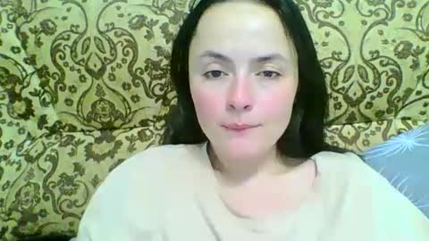 Snapshot of emily_morning_dew chatting on January 2025 08:58:02 PM emily_morning_dew online show from January 2025 08:58:02 PM