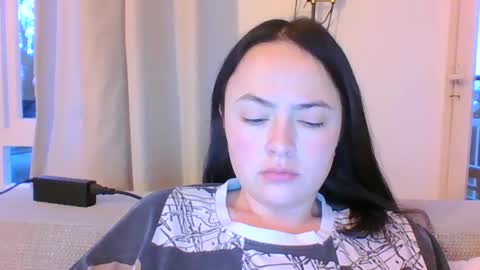 Snapshot of emily_morning_dew chatting on January 2025 07:04:02 AM emily_morning_dew online show from January 2025 07:04:02 AM