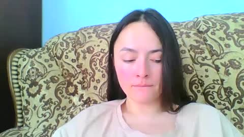 Snapshot of emily_morning_dew chatting on February 2025 12:17:02 PM emily_morning_dew online show from February 2025 12:17:02 PM