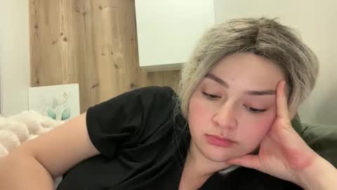 Snapshot of emily_morning_dew chatting on October 2025 06:41:01 PM emily_morning_dew online show from October 2025 06:41:01 PM