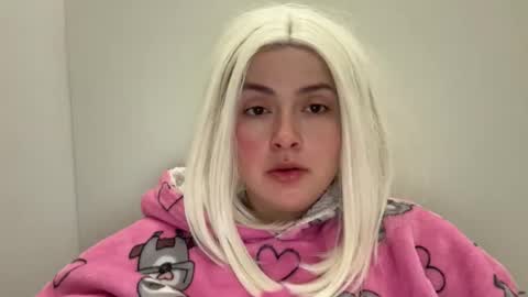 Snapshot of emily_morning_dew chatting on December 2025 07:58:02 AM emily_morning_dew online show from December 2025 07:58:02 AM