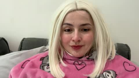 Snapshot of emily_morning_dew chatting on January 2026 10:19:02 AM emily_morning_dew online show from January 2026 10:19:02 AM