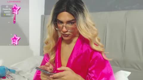 Emily online show from April 2026 08:03:02 PM