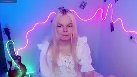 Lia online show from November 2025 07:13:01 PM