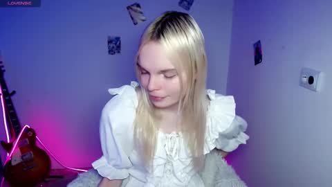 Lia online show from December 2025 06:36:02 PM