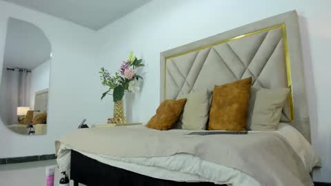 Emily online show from February 2026 07:31:01 PM