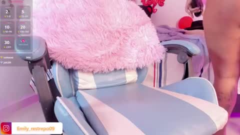 Snapshot of emily_restrepoo chatting on February 2025 09:21:01 AM Emily online show from February 2025 09:21:01 AM
