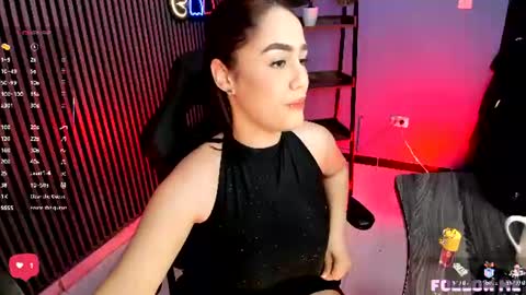Snapshot of emily_roberts1 chatting on July 2026 12:40:02 PM Emily online show from July 2026 12:40:02 PM