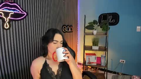 Snapshot of emily_roberts1 chatting on July 2026 12:33:02 PM Emily online show from July 2026 12:33:02 PM