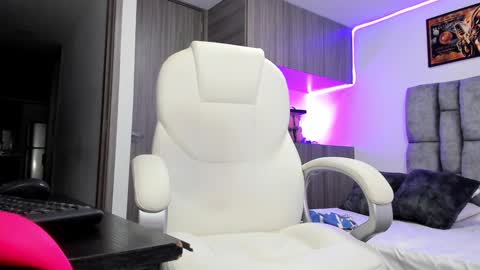 Natalia online show from December 2024 11:49:02 PM