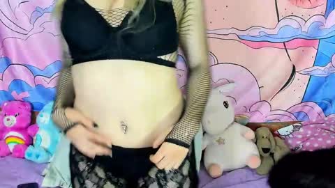 emily_salvatore online show from February 2025 11:41:02 PM