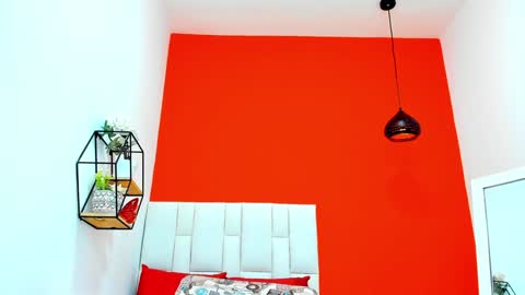 Snapshot of emily_sexy3 chatting on December 2024 03:00:02 PM Emily online show from December 2024 03:00:02 PM