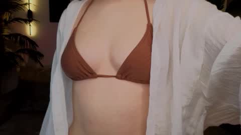 emily shepard online show from October 2025 02:04:01 AM