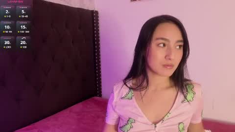 Snapshot of emily_vermont chatting on June 2026 08:50:02 AM emily_vermont online show from June 2026 08:50:02 AM