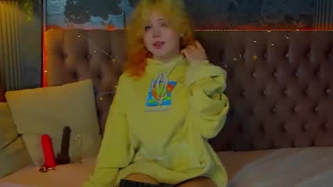 Baby Emelli online show from February 2026 07:12:02 AM