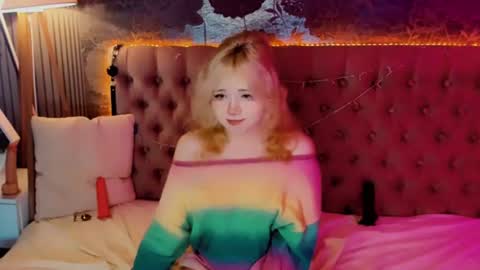 Snapshot of emilyangels chatting on June 2026 07:44:01 AM Baby Emelli online show from June 2026 07:44:01 AM