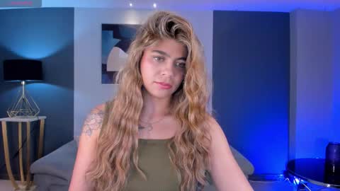 Emily Armstrong online show from January 2026 08:03:01 PM