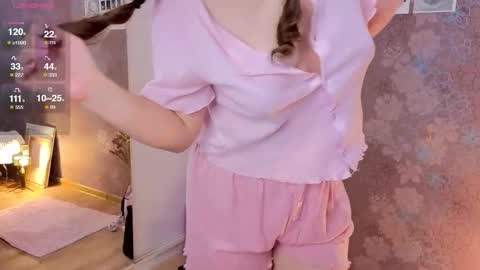 artist Emily online show from February 2026 05:05:02 AM