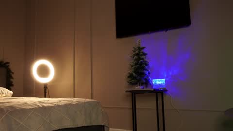 emilybatee online show from January 2025 05:07:02 PM