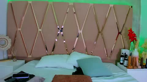 Emily online show from April 2026 12:57:02 AM