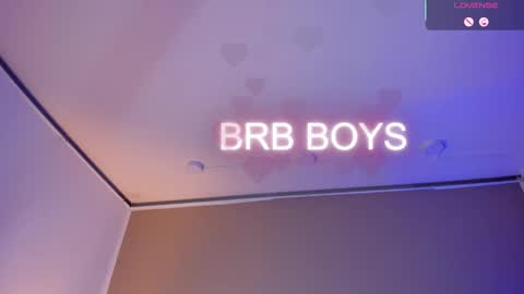 Emily online show from October 2025 05:27:02 AM