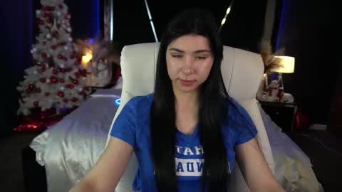 Emy online show from December 2025 07:27:02 AM