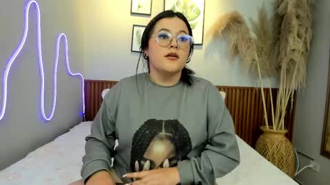 Snapshot of emilycartermd chatting on May 2026 03:46:01 AM Emily online show from May 2026 03:46:01 AM
