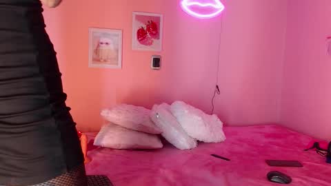 Emily online show from March 2026 02:51:02 AM