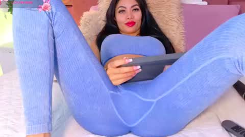 Emily Flame online show from July 2026 07:49:02 PM