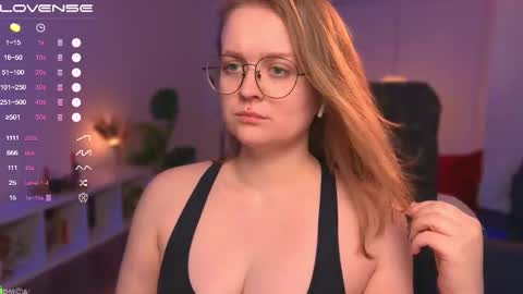 Emily  online show from February 2025 03:27:02 PM