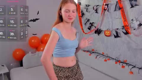 Emi online show from October 2025 04:41:01 PM