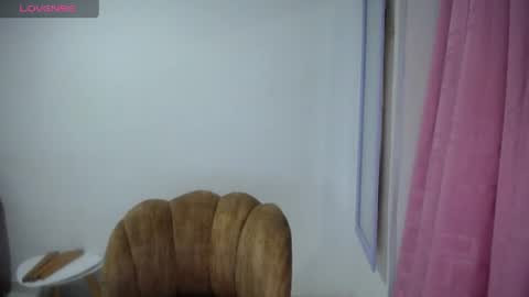 Emilyhines online show from April 2026 10:56:02 PM