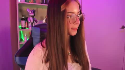 VALEEEN online show from February 2025 03:52:01 PM