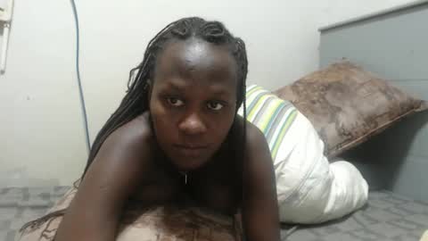 Emilly online show from March 2026 08:59:02 PM