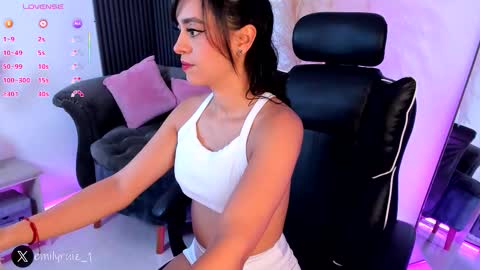 Snapshot of emilyruiz1 chatting on October 2025 11:29:02 AM Emily online show from October 2025 11:29:02 AM