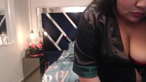 Snapshot of emilysander_ chatting on December 2024 10:08:02 PM Emily online show from December 2024 10:08:02 PM