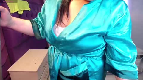 Snapshot of emilysander_ chatting on December 2024 06:57:02 PM Emily online show from December 2024 06:57:02 PM