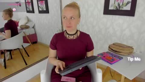 Summer 3 online show from January 2025 01:32:02 AM