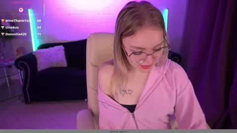 Snapshot of emilysunshines chatting on February 2025 05:37:01 AM MY NAME IS Emily WELCOME EVERYONE I WILL BE HAPPY TO GIVE YOU WHAT YOU HAVE DREAMED OF FOR SO LONG online show from February 2025 05:37:01 AM