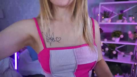 Snapshot of emilysunshines chatting on September 2025 06:47:02 AM MY NAME IS Emily WELCOME EVERYONE I WILL BE HAPPY TO GIVE YOU WHAT YOU HAVE DREAMED OF FOR SO LONG online show from September 2025 06:47:02 AM