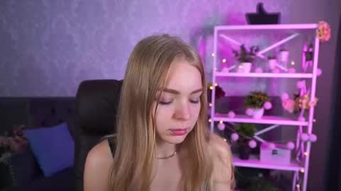 Snapshot of emilysunshines chatting on October 2025 06:33:01 AM MY NAME IS Emily WELCOME EVERYONE I WILL BE HAPPY TO GIVE YOU WHAT YOU HAVE DREAMED OF FOR SO LONG online show from October 2025 06:33:01 AM