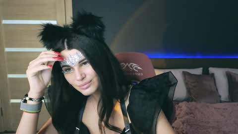 Emily online show from January 2025 04:20:01 AM