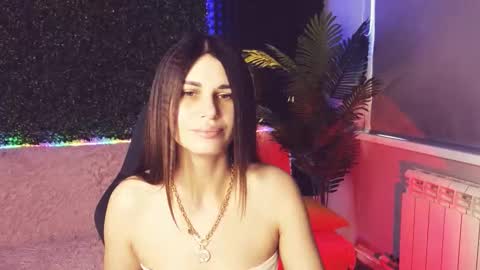 Emily online show from October 2025 02:01:02 AM