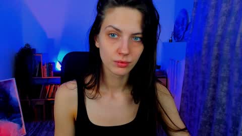 Snapshot of emilywiled chatting on December 2024 08:18:02 AM Emily online show from December 2024 08:18:02 AM