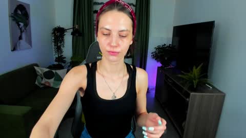 Snapshot of emilywiled chatting on January 2025 08:33:01 AM Emily online show from January 2025 08:33:01 AM