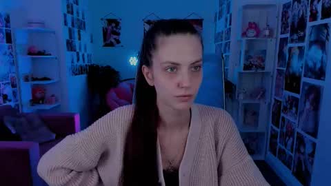 Snapshot of emilywiled chatting on September 2025 08:05:02 AM Emily online show from September 2025 08:05:02 AM