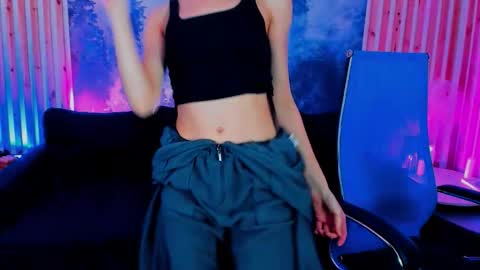 Snapshot of emilywiled chatting on October 2025 08:33:01 AM Emily online show from October 2025 08:33:01 AM