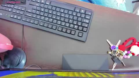 Snapshot of emilywilliis chatting on February 2026 12:01:02 PM emilywilliis online show from February 2026 12:01:02 PM